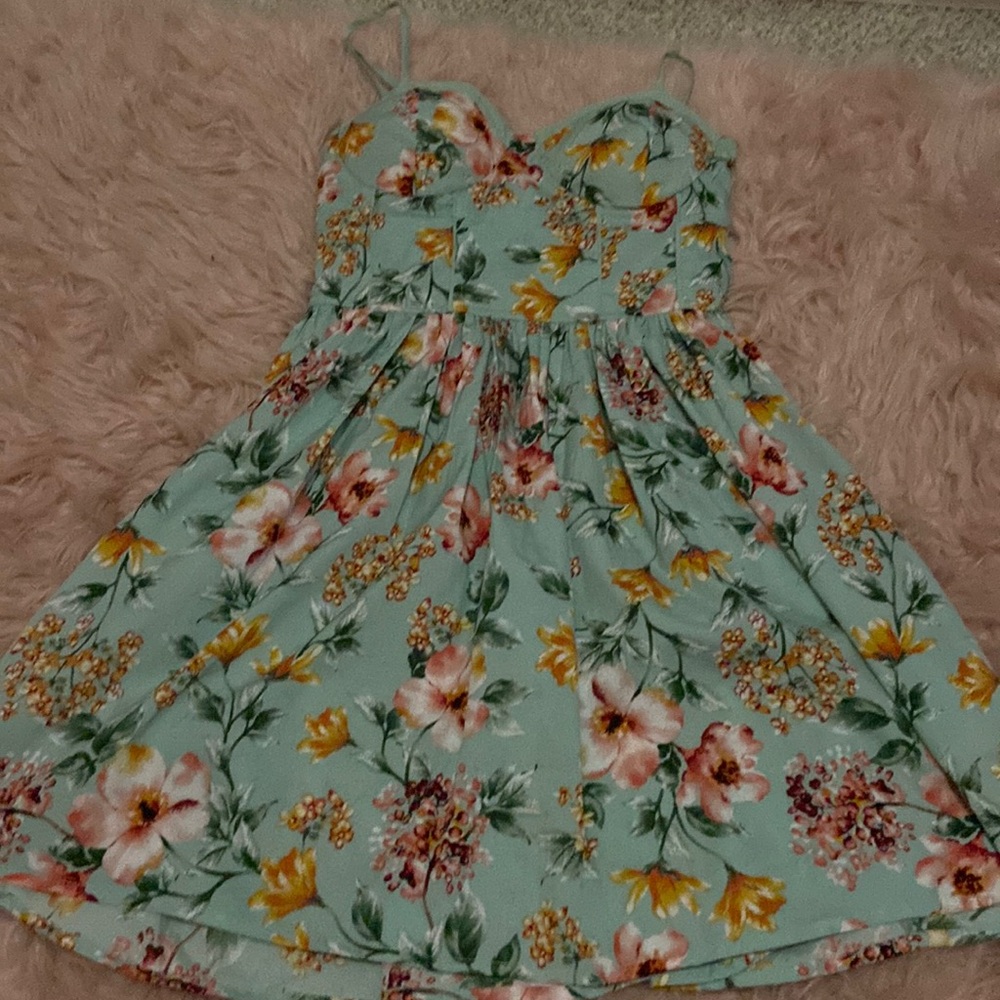 cute summer dress!!